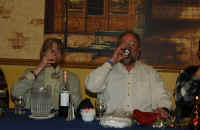 DSC_1242_800.JPG (100947 bytes)