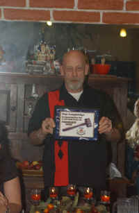 DSC_1263_800.JPG (83363 bytes)