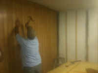 paneling_down_3.jpg (59829 bytes)