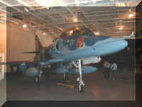 hornet2003_a4skyhawk.jpg (107882 bytes)